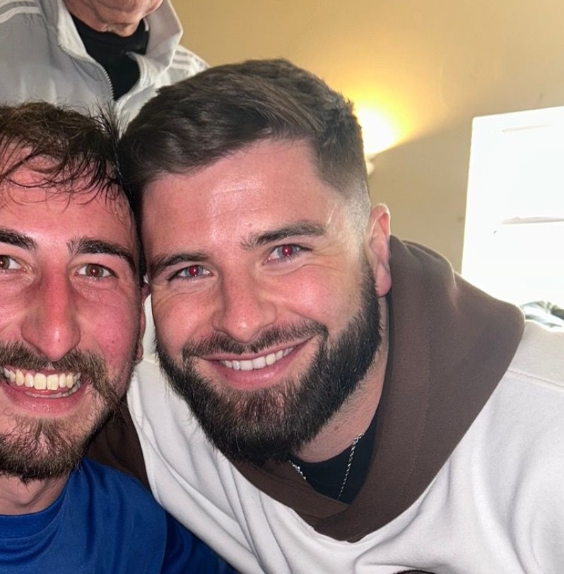 Tom Garratt Video Goes Viral and Everything You Need to Know